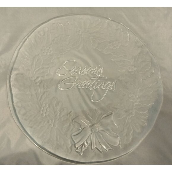 Home Interiors Glass Christmas Platter Frosted Seasons Greetings Wreath 13 in - Picture 2 of 6